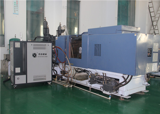 Goede prijs. 3000KN 110Mpa Small Injection Molding Machine Magnesium Alloy Thixomolding Process online